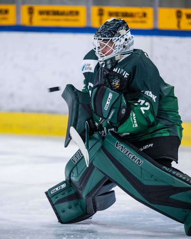 Under Review: Wir sind auf dem Weg