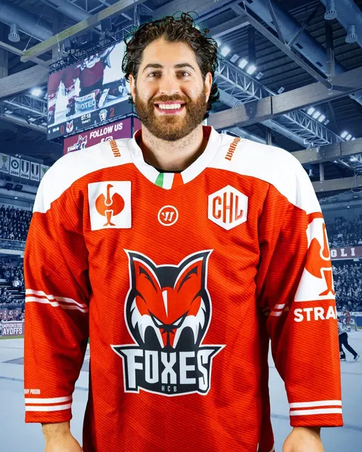 Mathew Maione verteidigt für Bietigheim