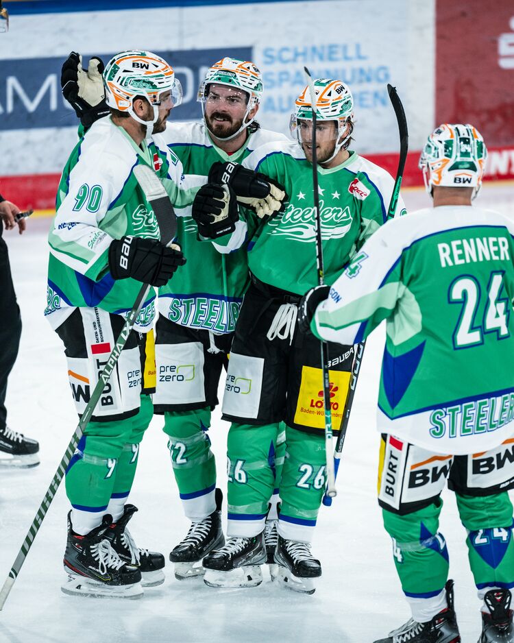 Die Steelers testen in Bruneck