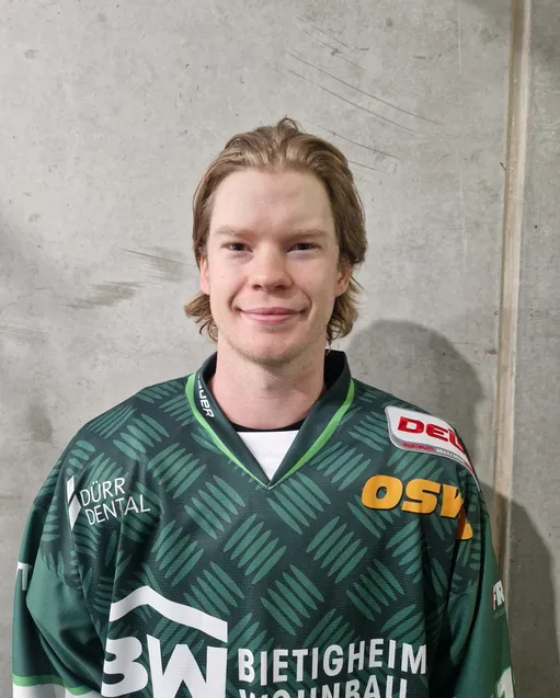 Spencer Berry verteidigt für die Steelers