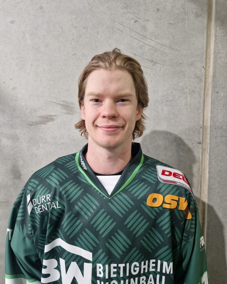 Spencer Berry verteidigt für die Steelers