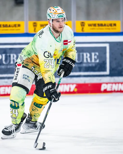 Frühlingstrikots - aktuelle Gebote 18.02.2023 19:30 Uhr