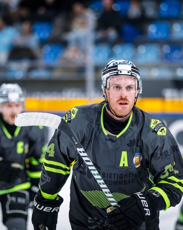 Versteigerung der Movember-Trikots startet