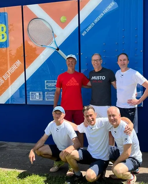 Eishockey meets Tennis