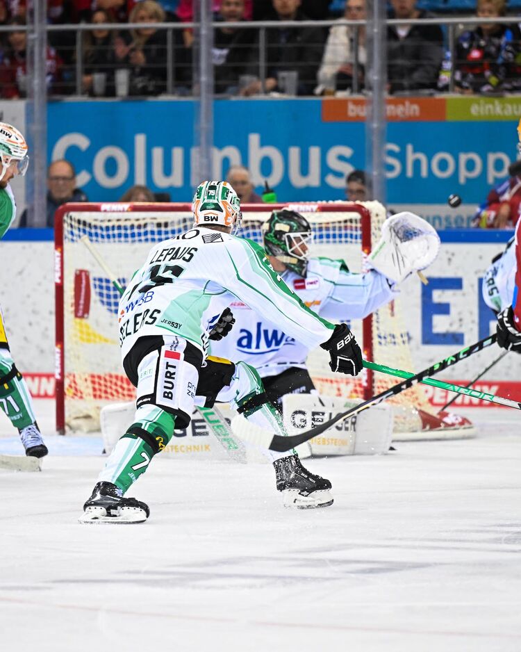 Starker Auftritt aber keine Punkte - Steelers verlieren mit 1:3 in Bremerhaven