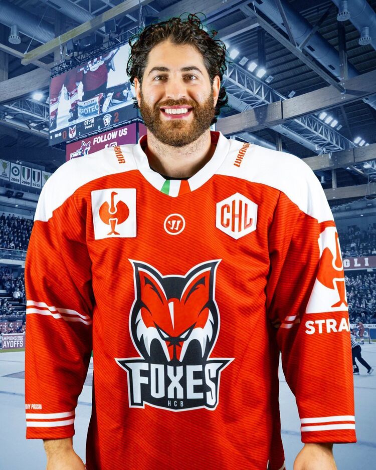 Mathew Maione verteidigt für Bietigheim