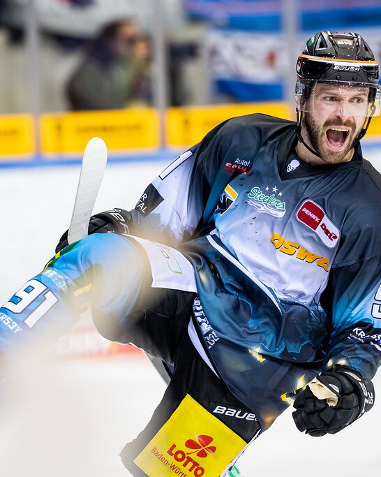 Versteigerung der Halloween-Trikots